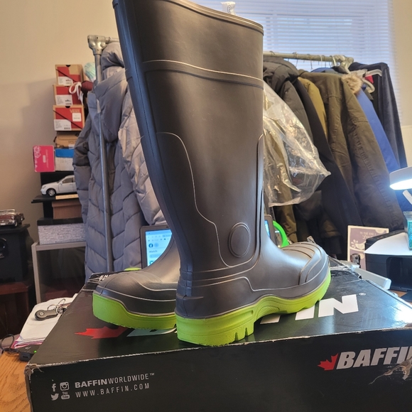 Man's Baffin boots - Picture 6 of 9